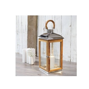 Lanterne à bougie en bois faite à la main et personnalisée, décoration de maison de style campagnard, centre de table de mariage, accent de cheminée, décoration saisonnière pour la maison - Product Image 1