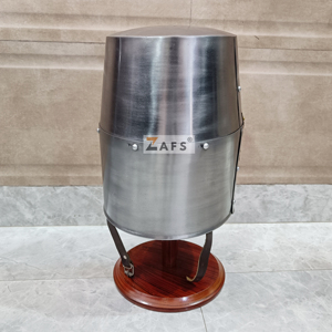 Casque de Chevalier Templier Médiéval Portatif en Acier Doux avec Croix en Laiton, Sangle en Cuir Réglable pour Reconstitutions Historiques - Product Image 4