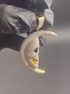 Moon Shape <b>Skull</b> Pendant With Round Crystal Rhinestone Inlay 18K Gold Plated Alloy Unisex Hiphop Charm <b>Gift</b> - Product Image 1