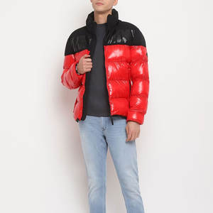 Blouson d'hiver matelassé camouflage pour homme, finition brillante, dernier design, fermeture éclair, en nylon/polyester, tendance, vente en gros - Product Image 5