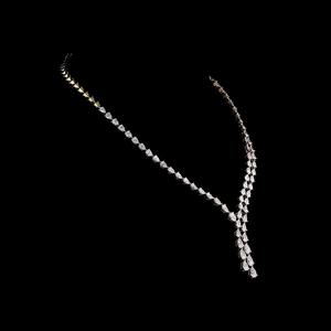 Collar de Diamantes en Forma de Pera Celeste, Collar de Diamantes en Forma de Y Eternal Grace, Collar de Diamantes en Cascada Aurora, Collar de Diamantes en Forma de Lágrima Real - Product Image 4