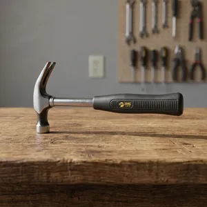 Martillo de garra de acero al carbono de alta calidad, empuñadura de goma suave, eje de acero de acabado fino para uso industrial, precio al por mayor personalizado OEM - Product Image 3