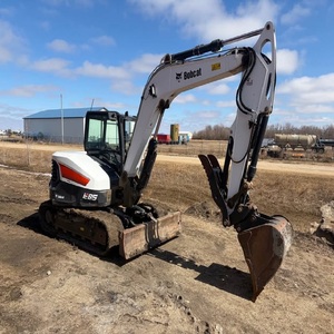 Miniexcavadora Bobcat E85 Premium Lista Para Trabajar, Excavadora Compacta y Potente Para Contratistas y Profesionales de Excavación - Product Image 1