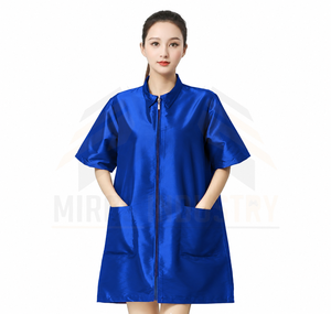 ชุดคลุมทำงานผู้หญิง โพลีเอสเตอร์ แขนสั้น ซิปด้านหน้า กันน้ำ สีดำ สำหรับร้านเสริมสวย ร้านตัดผม - Product Image 6