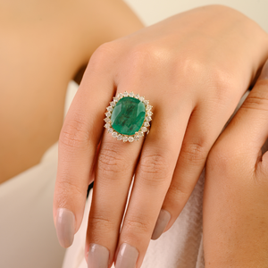 แหวนทองคำ 14K ประดับมรกตและเพชรแท้ 100% ดีไซน์หรูหรา แบบ ODM OEM สำหรับงานหมั้น ราคาขายส่ง - Product Image 4