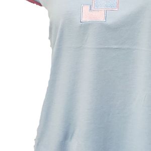 เสื้อยืดสีน้ำเงินสำหรับผู้หญิง สไตล์ลำลอง สตรีทแวร์ ใส่สบาย แฟชั่นไลฟ์สไตล์ เสื้อผ้าสำหรับใส่ทุกวัน - Product Image 5