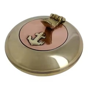 Cenicero de Madera con Acabado en Nogal, Forma Redonda, Porta Cenizas de Metal para Hogar, Hotel, Oficina, Bar, Uso para Fumar - Product Image 3