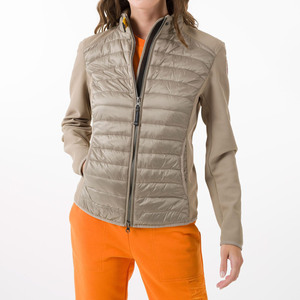 Blouson d'hiver personnalisé pour femme, style bomber à capuche, rembourré, doublure polaire, léger, rembourrage en polyester - Product Image 3