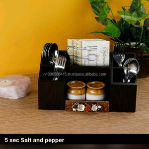 Cubiertos de Lujo Hechos a Mano de Última Generación, Incluyendo Cucharas y Porta Servilletas, por K S Exports, en Stock en Maharashtra para Fiestas en Casa - Product Image 1