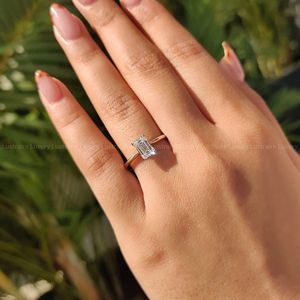 Anillo de Diamantes de Plata 925 de Alta Joyería, Corte Esmeralda de 1.00 a 2.00 CT, Color E, Claridad VS, Estilo Solitario para Mujer, Regalo de Compromiso Nupcial - Product Image 6