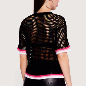 Camiseta de fútbol americano de malla de alta calidad con estampado personalizado, estilo streetwear, cuello en V, malla de agujero grande, premium, de corte holgado. - Product Image 4