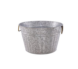 Sirva en estilo rústico con cubo enfriador de vino galvanizado Ideal para almacenamiento de vino y bebidas en restaurantes y bares - Product Image 1