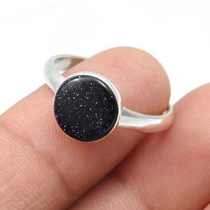 Bague en argent sterling 925 avec pierre naturelle de pierrelle bleue taille ronde, sertie clos, style minimaliste, bijoux bohèmes - Product Image 2
