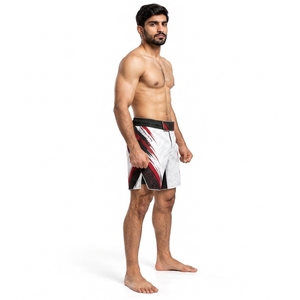 Pantalones Cortos Deportivos Premium para Hombre, Corte Atlético Moderno, Tela de Secado Rápido, para Grappling, Kickboxing y Entrenamientos de Artes Marciales Mixtas - Product Image 6