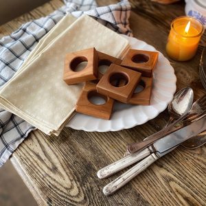 Porte-serviettes en bois écologique classique pour mariages et fêtes - Décoration de table pour la maison et les restaurants - Product Image 6