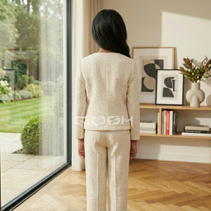 Blazer de Tweed Transpirable de Doble Botonadura con Cuello Redondo y Manga Larga para Hermanas de la Hermandad Griega Cosh International - Product Image 5