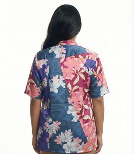 Camisa Floral con Botones para Mujer, Blusa Casual de Manga Corta en Azul, Rosa y Blanco con Estampado Tropical - Product Image 3