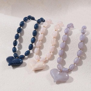 Collier pyramidal religieux rond fait main en résine ILAHI, bijoux de mode DIY pour les amateurs de mode moderne - Product Image 2