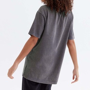 Camiseta de Mujer con Cuello Alto, Color Sólido, Manga Corta, Corte Regular, 100% Algodón Denim, Transpirable, Ecológica, Lavada - Product Image 3