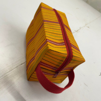 Sac fourre-tout en nylon tissé holographique XC002 avec fermeture éclair, imprimé sérigraphié à motif à carreaux, recyclable, personnalisable, pour supermarché