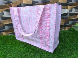 Sac fourre-tout rose en coton, artisanal indien traditionnel, motif floral, couleur unie, élégant, spacieux, léger - Product Image 3