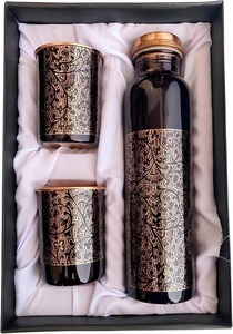 Bouteille à bière en cuivre au design classique Antique Creations avec motif floral personnalisable, étanche et sans danger pour les aliments - Product Image 6