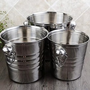 Reliable performance metallic ice <b>bucket</b> in both home and commercial environments - Product Image 3