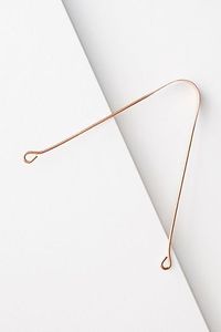 Nettoyeur de langue en cuivre durable et réutilisable, idéal pour le nettoyage quotidien de la langue des adultes et une hygiène buccale saine. - Product Image 1