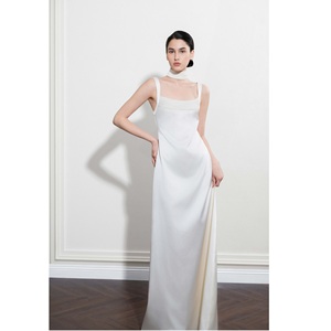 Vestidos de Noche de Lujo con MOQ Bajo, ODM, Vestido Oriel sin Tirantes, Satén Mission, Corte A, Vestidos con Acolchado Sutil, Casuales para Mujer en Blanco - Product Image 1