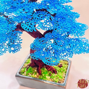 Árbol Bonsái Artificial Decorativo de Aluminio Azul Hecho a Mano para Interiores, Diseño de Cuatro Estaciones, para Año Nuevo, Halloween, Graduación - Product Image 6