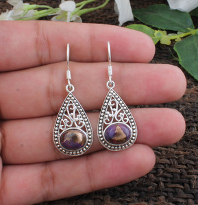 Pendientes de Cobre Morado Hechos a Mano con Turquesa para Mujer, Estilo Boho Vintage, Joyería Colgante, Regalo Único de Aniversario - Product Image 1