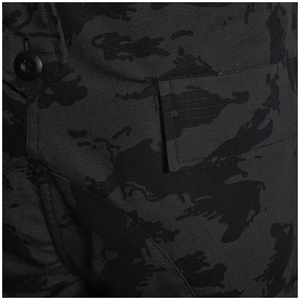 Uniforme de Guardia de Seguridad Camuflado Negro, Económico y Duradero, Personalizado para Insignia, Transpirable, con Múltiples Bolsillos y Refuerzo en los Codos - Product Image 6