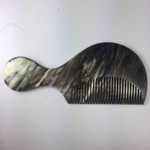 Peine de cuerno rústico, ecológico, duradero, hecho a mano, elaborado con cuerno, acabado pulido y liso, ideal para el peinado diario. - Product Image 5