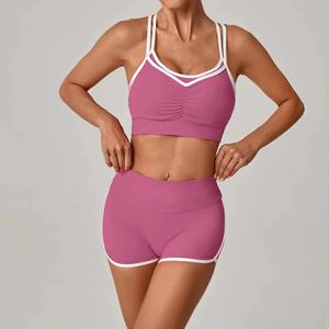 Conjunto de Yoga Personalizado al por Mayor para Mujer, Bloques de Color, Top Deportivo con Cuello Redondo y Pantalones Cortos de Cintura Alta, 2 Piezas, Ropa Deportiva para Gimnasio y Fitness - Product Image 1