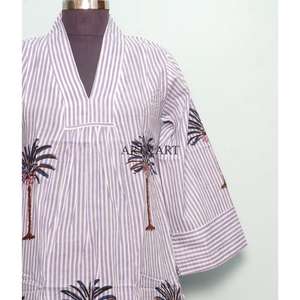 Robe maxi ample pour femme, légère, écologique, en coton respirant et lavable, imprimé palmiers, élégante, col en V, manches 3/4 - Product Image 2