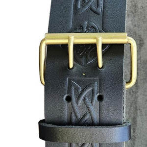 Cinturón Negro con Nudo Celta 2026, Negro Highland con Grabado en Relieve y Hebilla de Latón, Suministros de Fábrica de Moda Global OEM ODM - Product Image 5