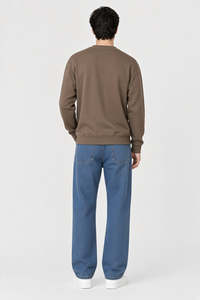 Sweat-shirt à col rond marron pour homme de qualité supérieure, coupe classique, uni, décontracté, à manches longues, personnalisable OEM et ODM - Product Image 2