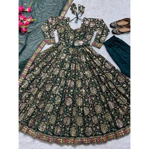 Designer Anarkali Gown with Pent and Dupatta New Fancy Style <b>Performance</b> <b>Wear</b> - Product Image 5
