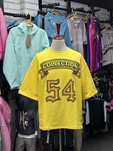 เสื้อยืดกราฟิกโอเวอร์ไซส์แบบกำหนดเองสำหรับผู้ชาย ผ้าฝ้าย สตรีทแวร์ พิมพ์ลาย เสื้อยืดเปล่าเนื้อหนา OEM ODM เสื้อยืดแฟชั่นลำลอง - Product Image 2
