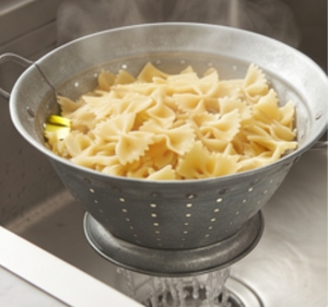 Metal Colander with Dual Handles Durable Strainer Kitchenware Tool Perfect For Washing Vegetables Fruits And Rice Straining - Product Image 2
