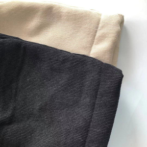 Shorts de jogging décontractés pour femmes en polaire de haute qualité, taille haute, fabriqués au Pakistan à prix abordables - Product Image 5