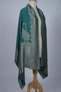 Écharpe en cachemire et laine fine pour femme VIC, réversible, respirante, pour un usage quotidien, élégante, à double face - Product Image 3