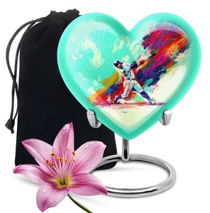 Urna Funeraria en Forma de Corazón con Diseño de Guerrero Cósmico, Urna Decorativa Negra para Guardar Cenizas de Adultos - Product Image 2
