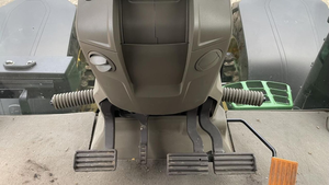 Nouveau tracteur agricole John Deere T-R-A-K-T-O-R 7-R330 - Product Image 5