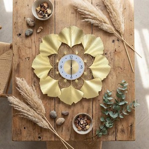 Decorative Flower Shape Gold Wall <b>Clock</b> With Artistic Metal Leaves Ideal For Modern Living Room And Bedroom Decor From India - Product Image 4