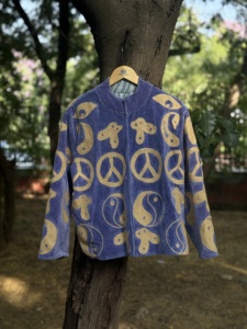 เสื้อแจ็คเก็ตผ้าฝ้ายทอมือสไตล์ซูจานีสำหรับผู้หญิง ลายหยินหยาง ปักลายสันติภาพ แบบควิลท์ โบโฮ เอธนิค ยั่งยืน เหมาะสำหรับฤดูใบไม้ร่วงและฤดูหนาว - Product Image 5