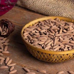 Pignons de pin biologiques à prix abordable, grillés et séchés, en coque, pour en-cas - Product Image 2