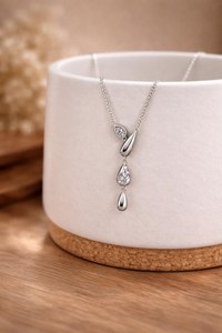 Pendentif goutte minimaliste en pierre naturelle et zircone, argent sterling 925, cadeau de fiançailles élégant pour femme - Product Image 5
