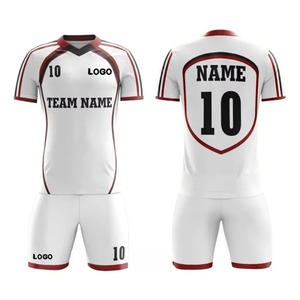 เสื้อฟุตบอลพิมพ์ลายแบบกำหนดเอง ระบายอากาศได้ดี ซับเหงื่อ 100% โพลีเอสเตอร์ ไซส์ใหญ่ แขนสั้น คอวี แบบสั่งทำ - Product Image 3