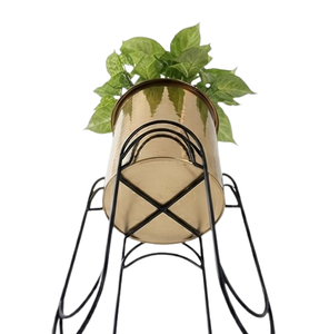 Support en fer pour plantes, pot à fleurs en métal fini or, pot décoratif pour balcon, pots de jardin décoratifs faits à la main - Product Image 3